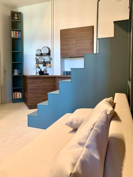 מילאנו Lovely Studio Flat In Bocconi מראה חיצוני תמונה